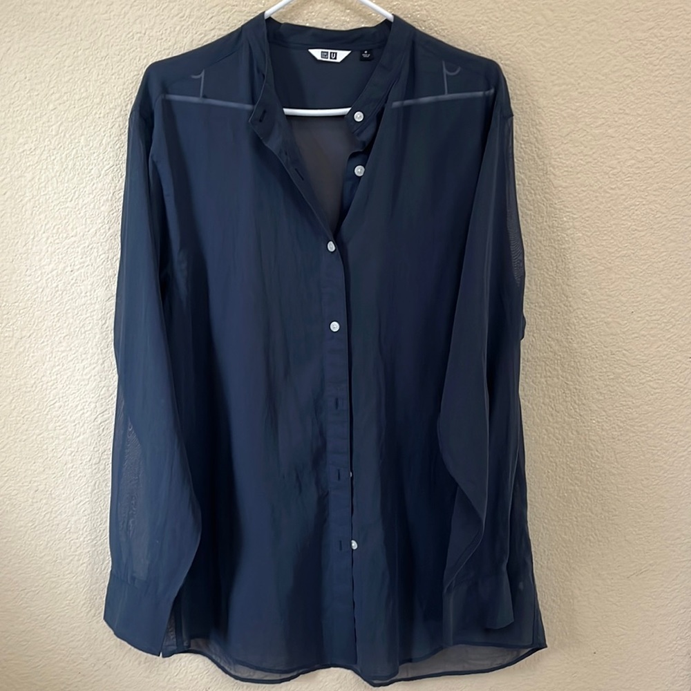 Uniqlo U Women Sheer Band Collar Long Sleeve Shirt , size M